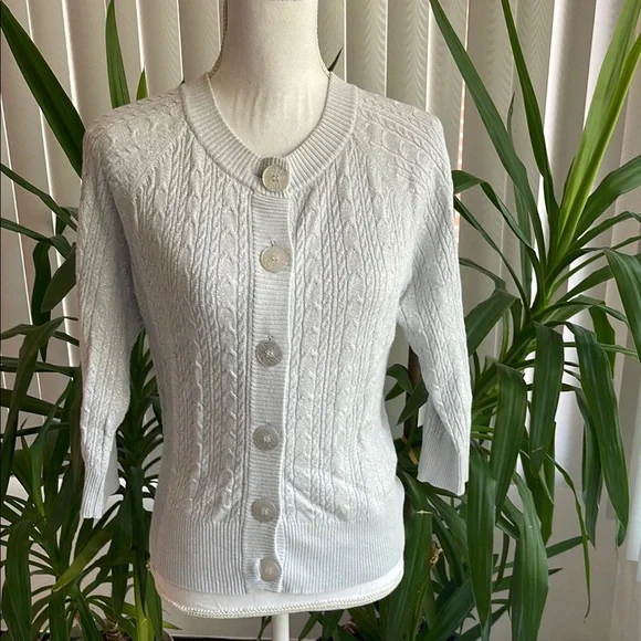 Cable Gauge Sweaters Cable Gauge Elegant Silver Cable Knit